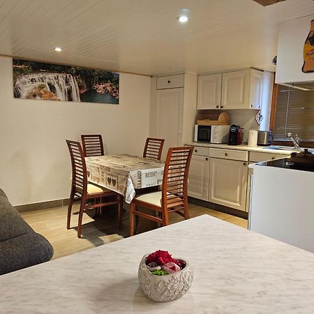Joli Appartement Au Coeur Du Village Orsières エクステリア 写真